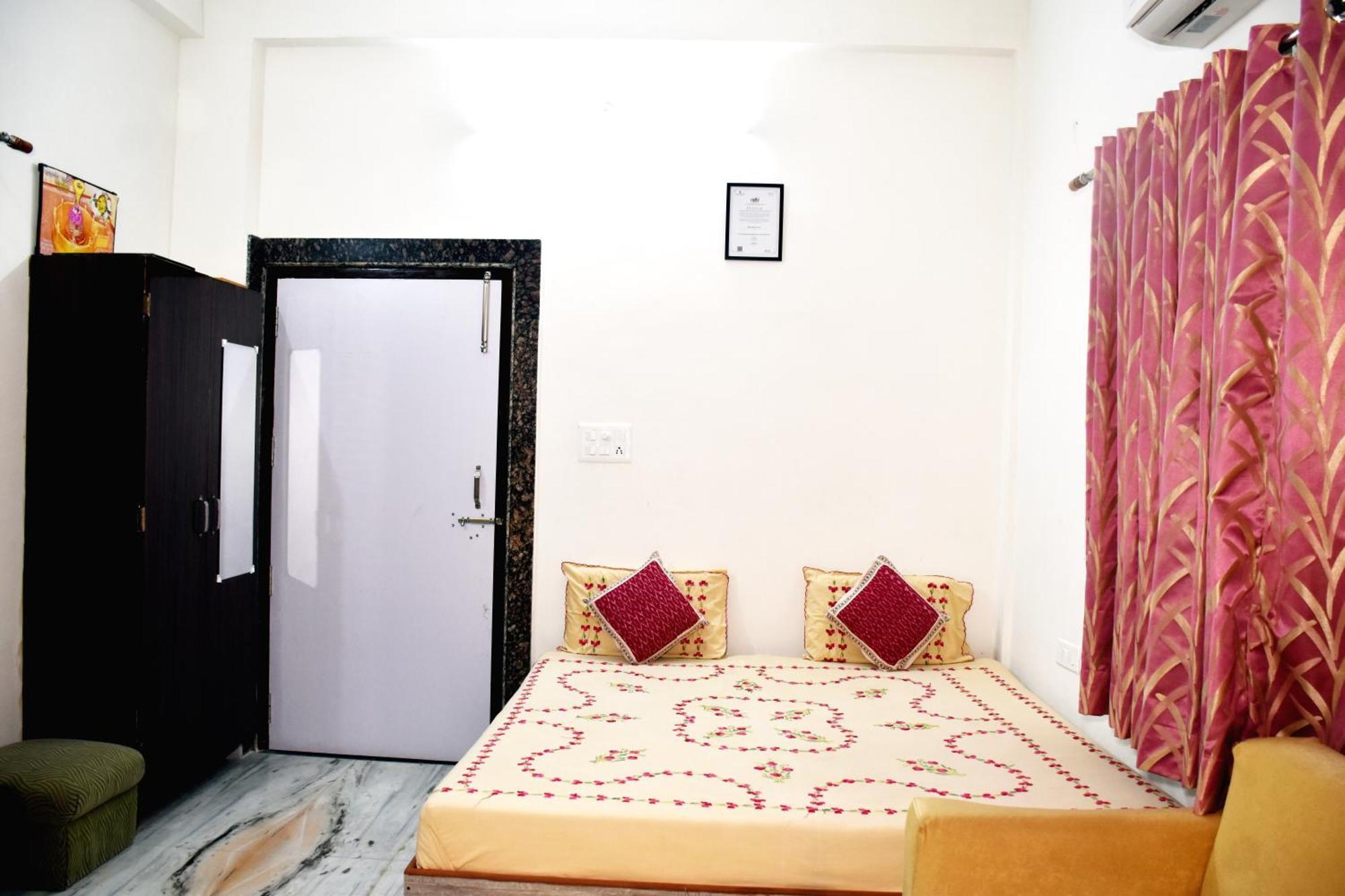 Ramaya Home Stay พาราณสี ภายนอก รูปภาพ