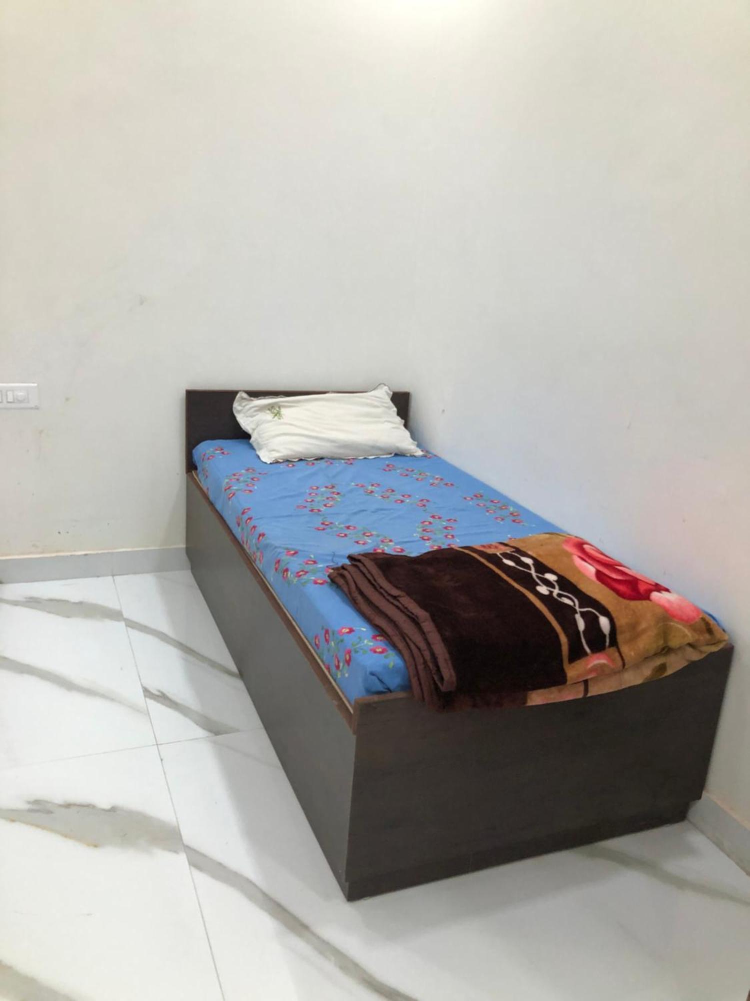 Ramaya Home Stay พาราณสี ภายนอก รูปภาพ
