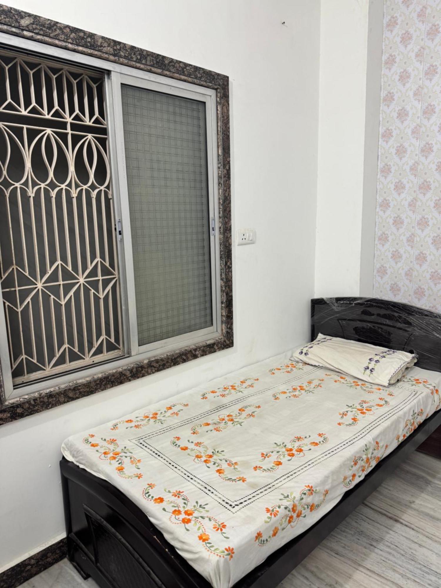 Ramaya Home Stay พาราณสี ภายนอก รูปภาพ